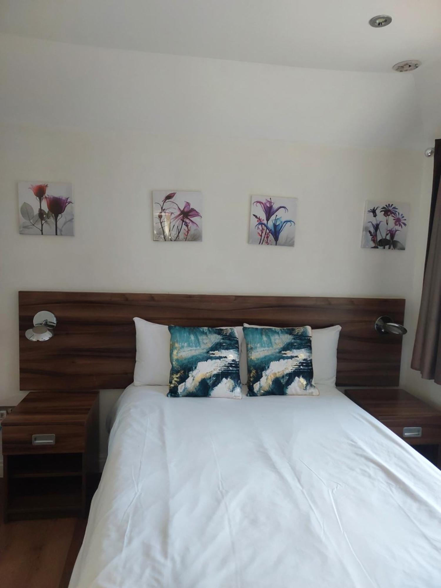 Langley Guest House Nr Pinewood Studios Slough Quarto foto